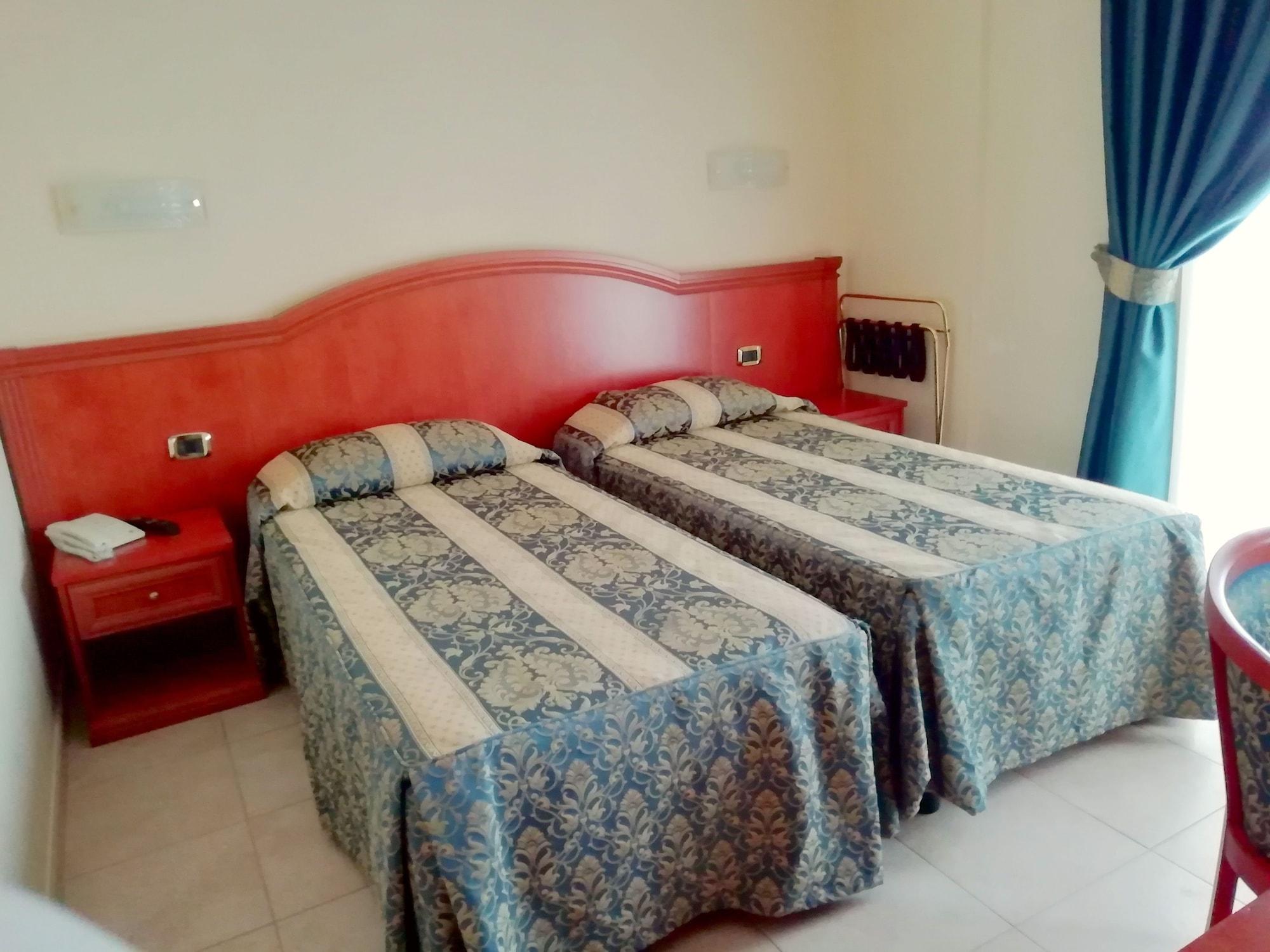 Hotel Concorde Sant'Egidio alla Vibrata Exteriör bild