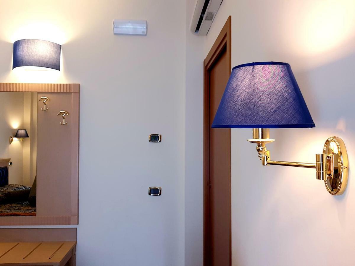 Hotel Concorde Sant'Egidio alla Vibrata Exteriör bild
